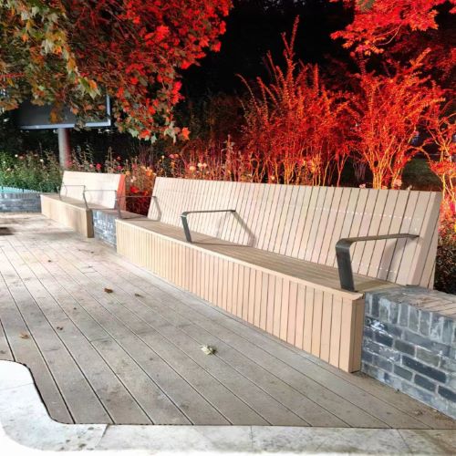 郑州生产销售塑木户外座椅凳板面板浮雕户围栏|塑木围栏|郑州二代优质塑木户外座椅凳板面板供应